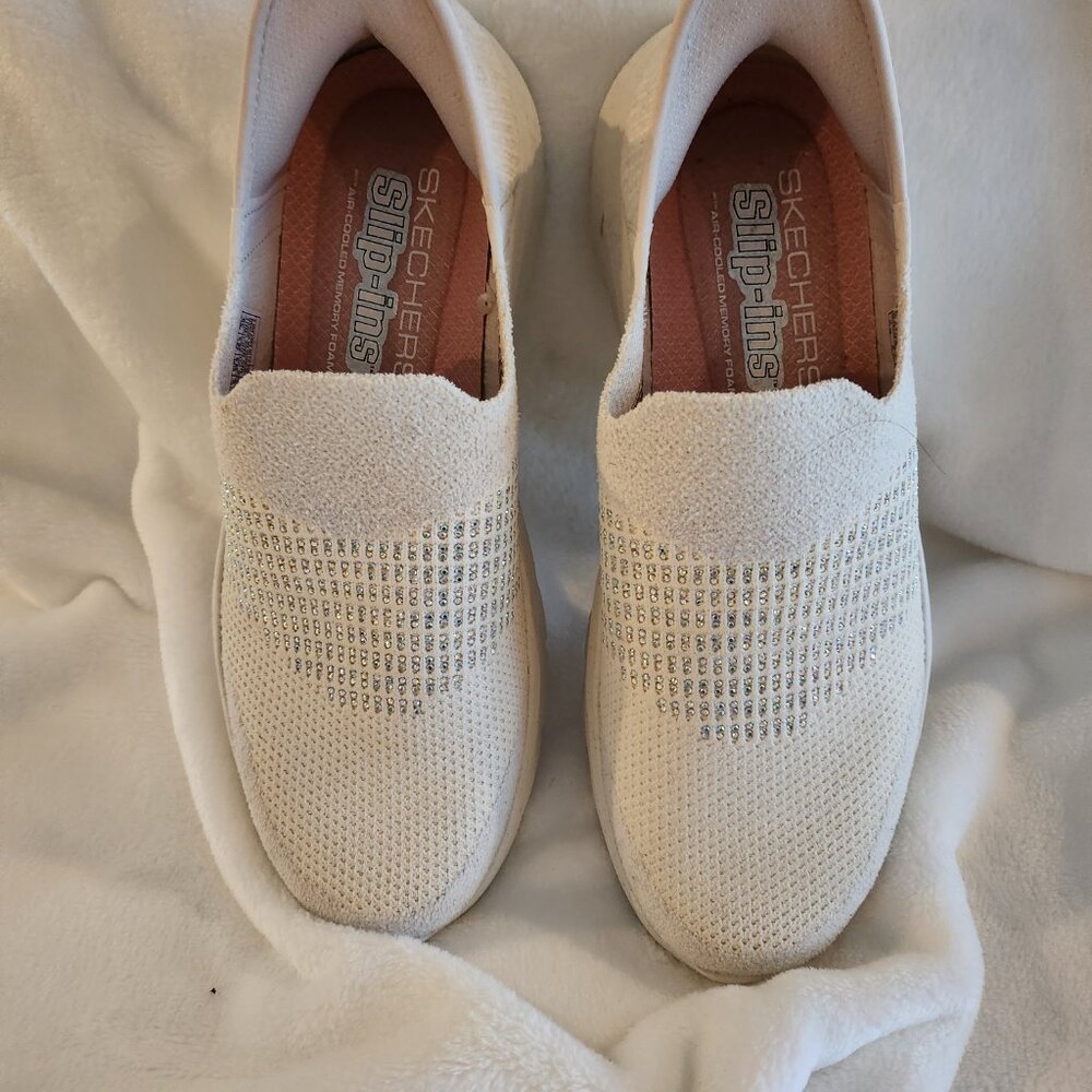 Skechers Slip-ons
